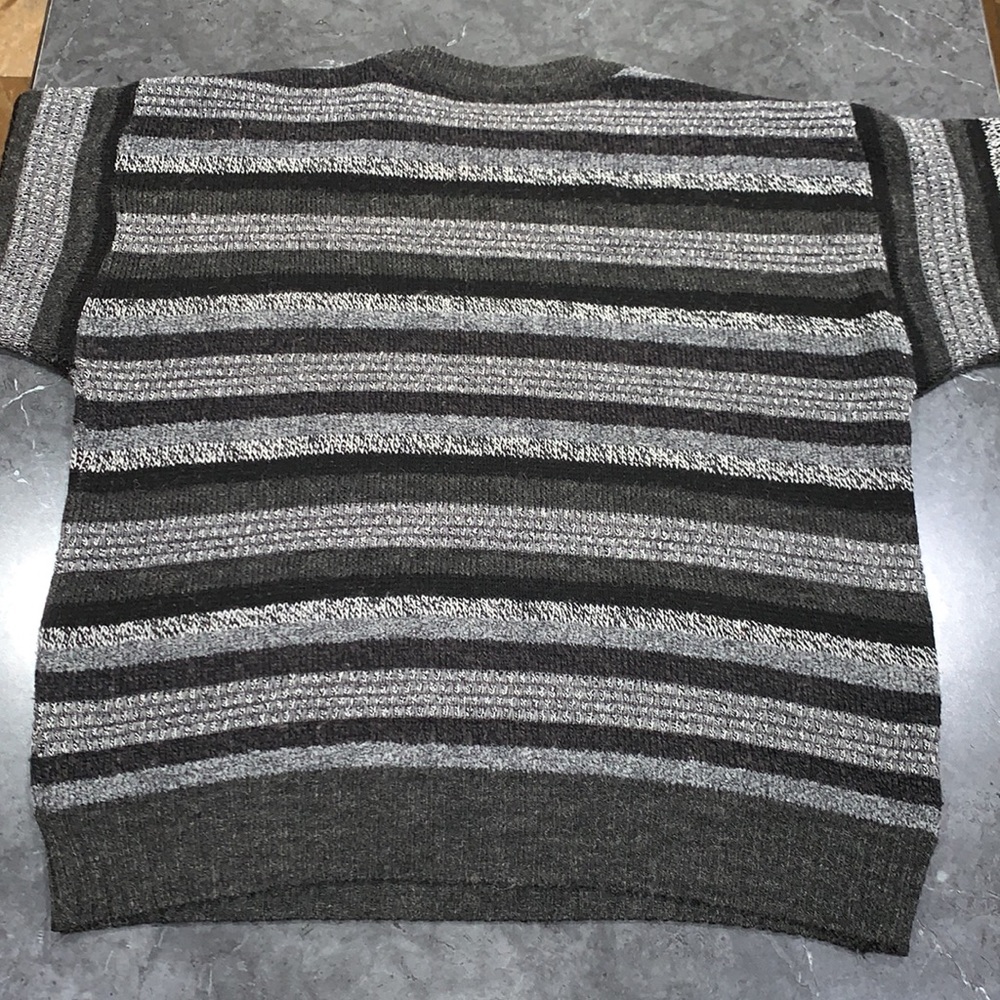 VINTAGE Sweater - Picture 4 of 5